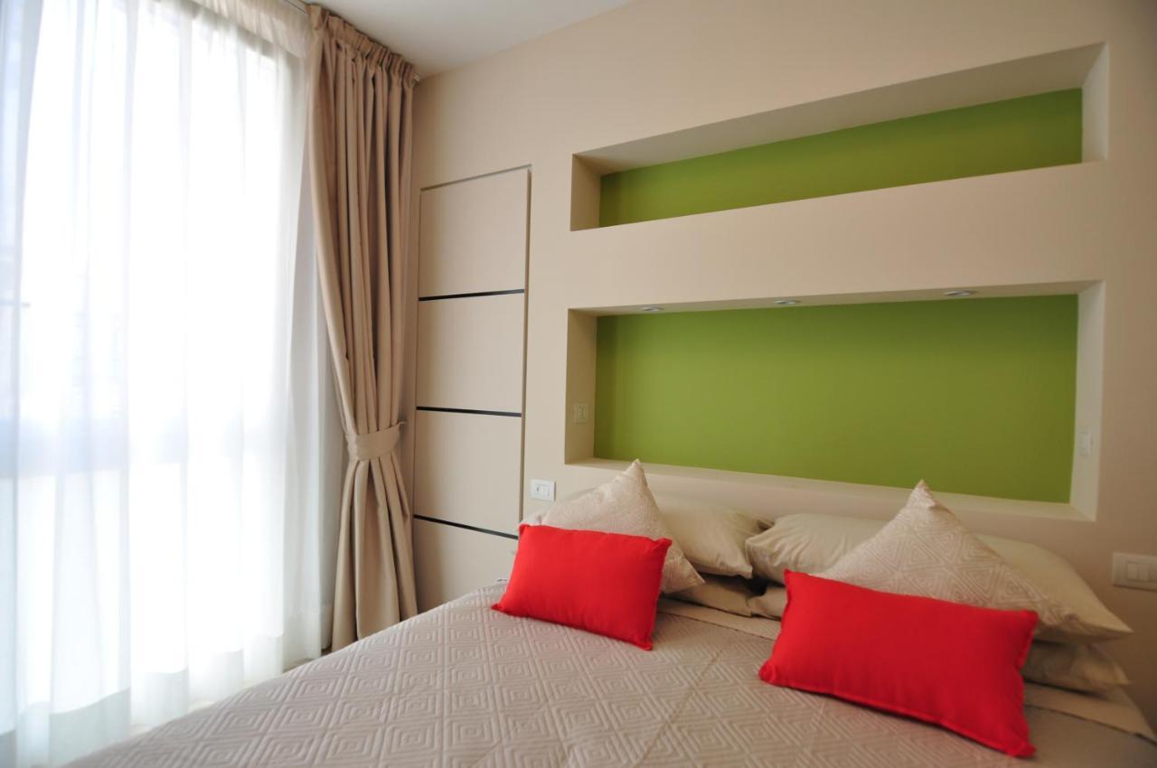 Delco Naples Bed and Breakfast Buitenkant foto