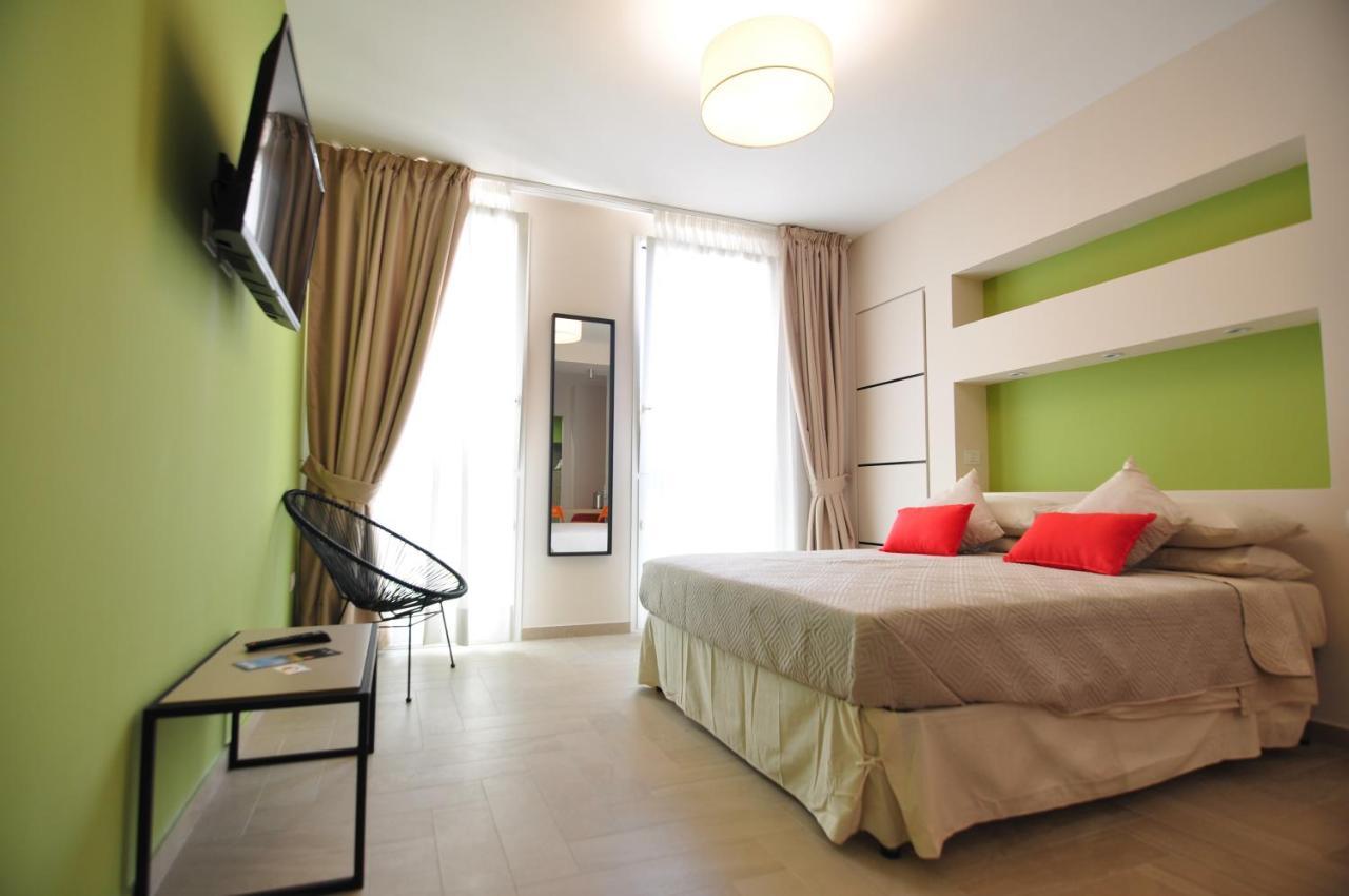 Delco Naples Bed and Breakfast Buitenkant foto
